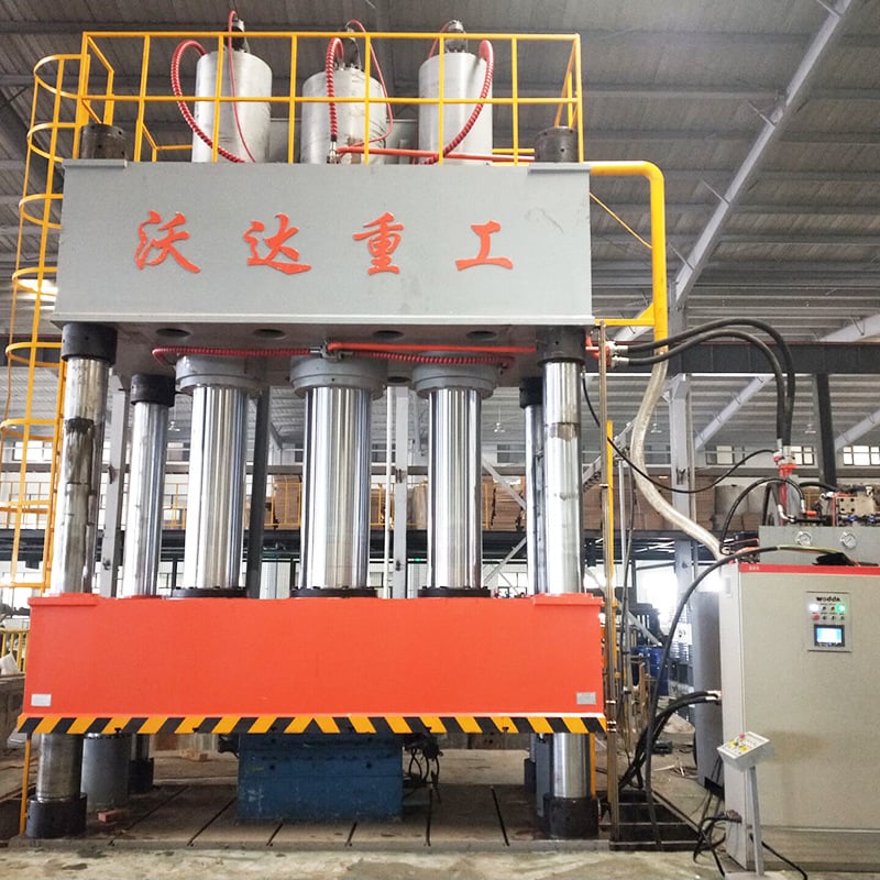 How a 4000 Ton Press Creates Extreme Pressure