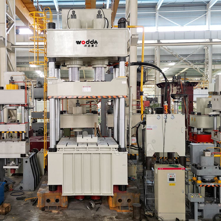 Exploring the capabilities of hydraulic metal press technology.