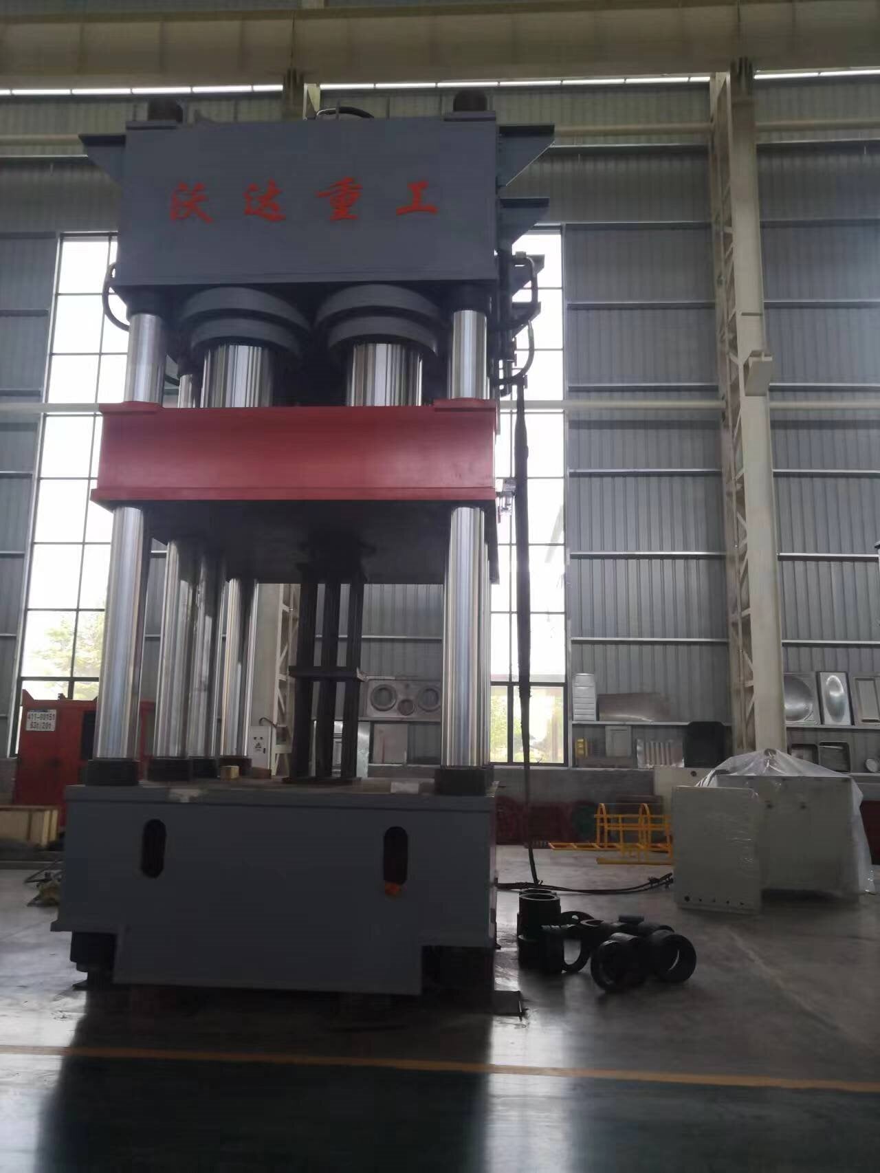 The 5000 Ton Press in Action