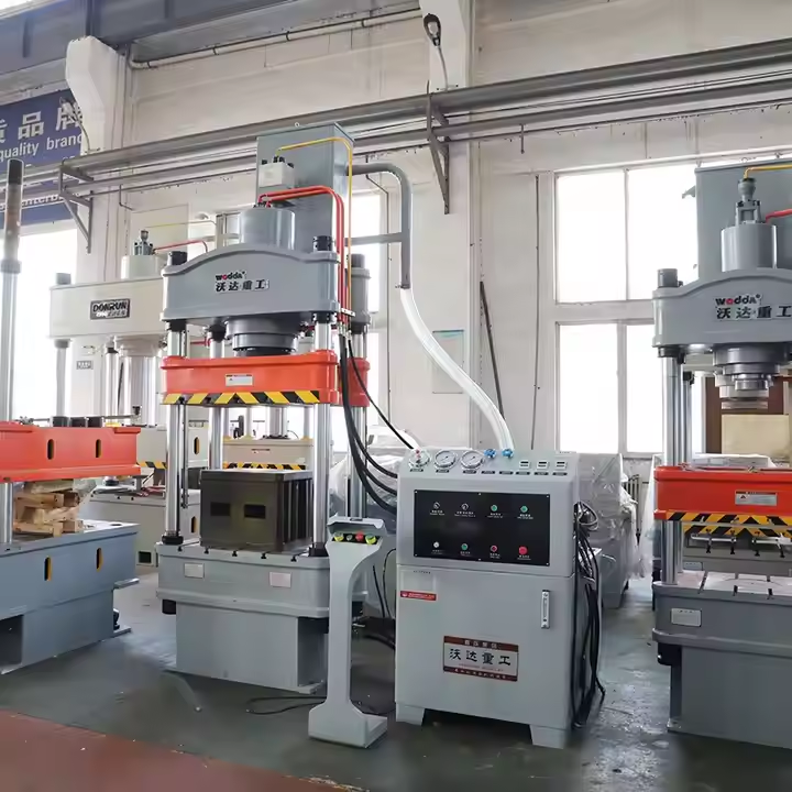 The key advantages of a four post hydraulic press