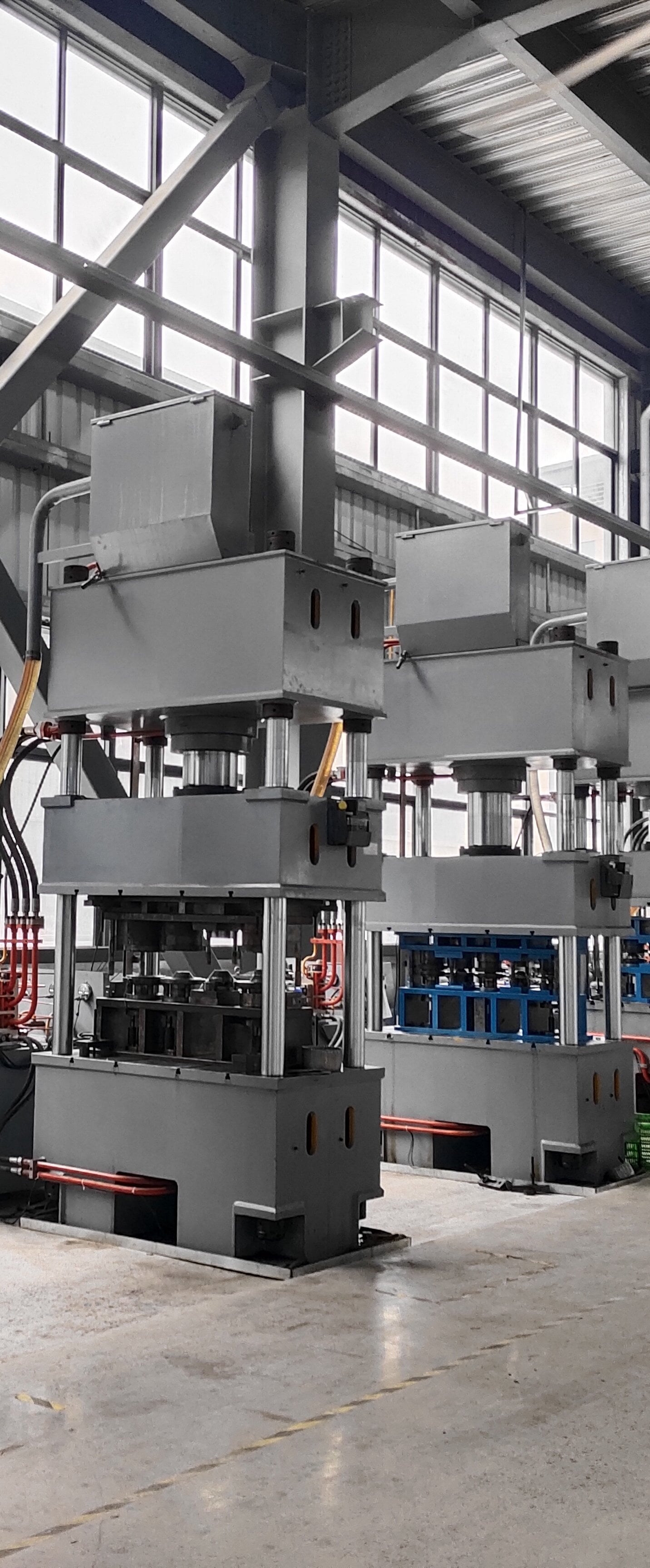 Precision and Strength Combined in the 300 Ton Press
