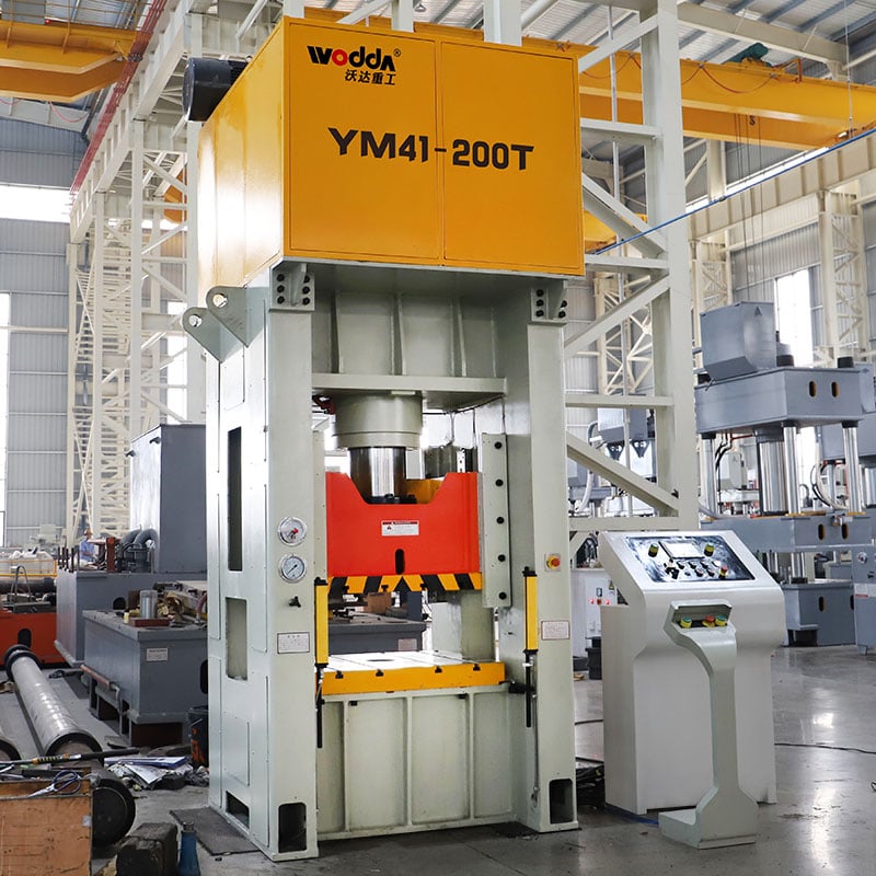 Streamlined Operation with Bolt Nut Hot Pressing Machine Solutions