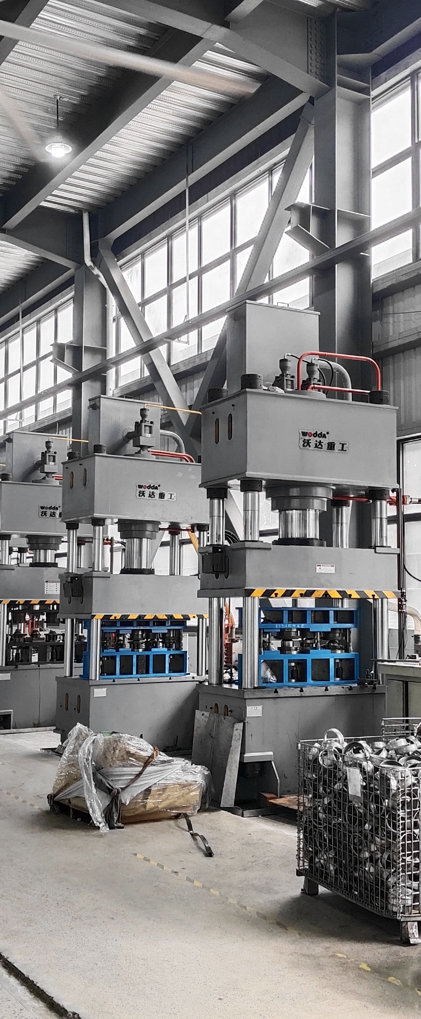 Efficient Production with the 300 Ton Press