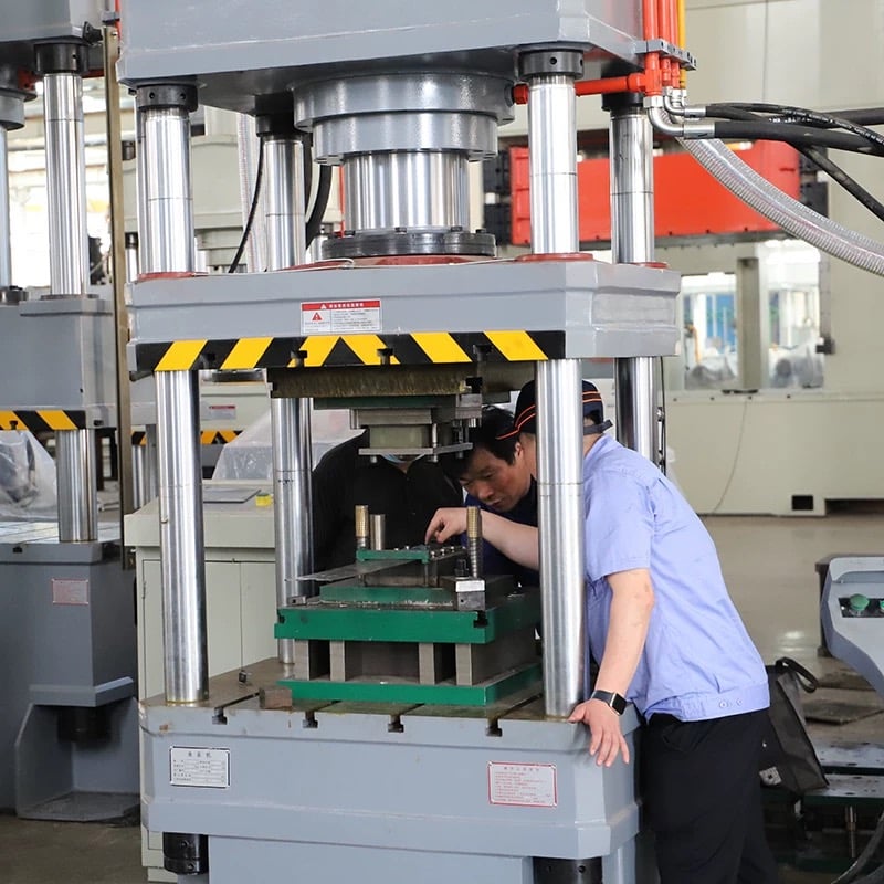 The Versatility of a 100 Ton Hydraulic Press
