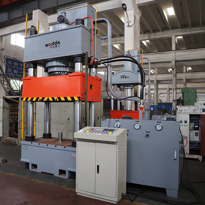Advantages and Applications of Four Column Press in Print Manufacturing.