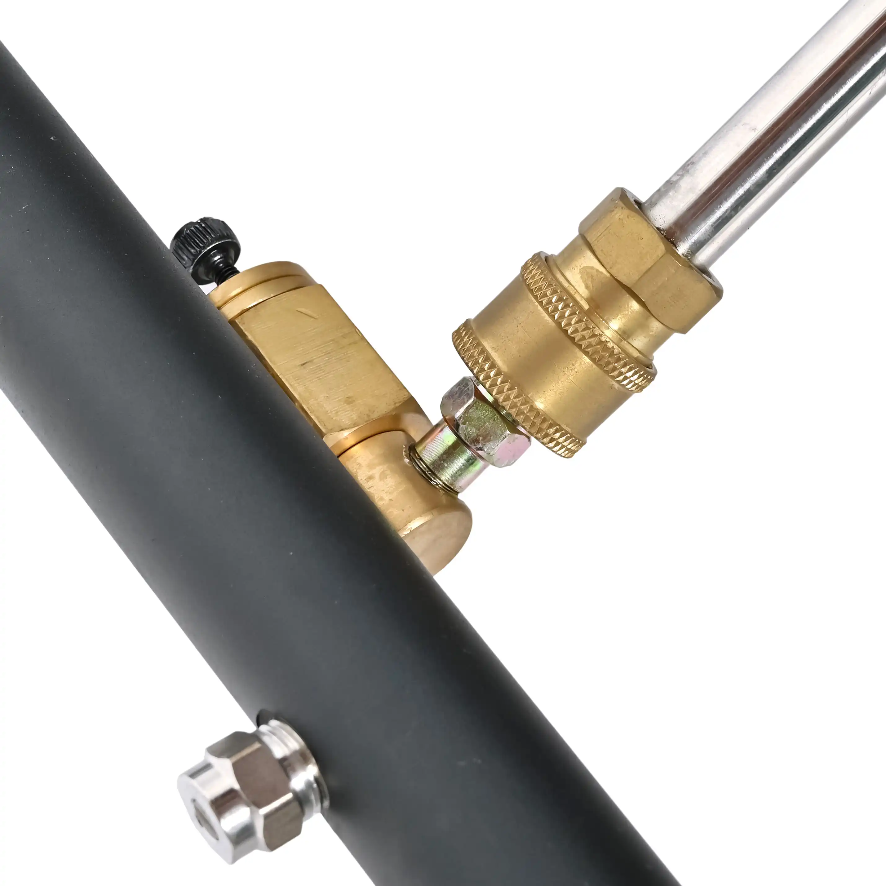 Affordable and reliable water pressure cleaner for industrial use