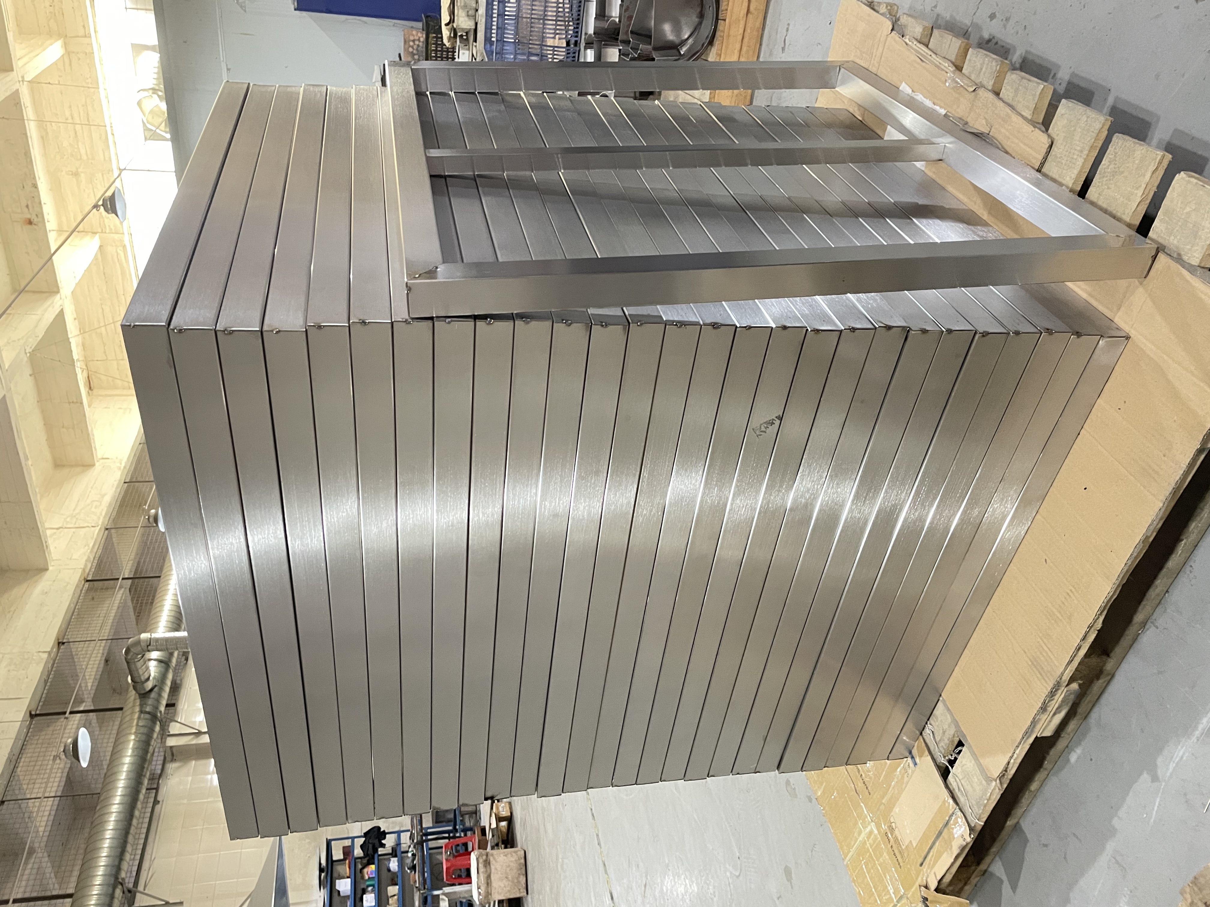 Precision Welding & Premium Finishing: Delivering Mid-to-High-End Custom Solutions at Lambert Hardware