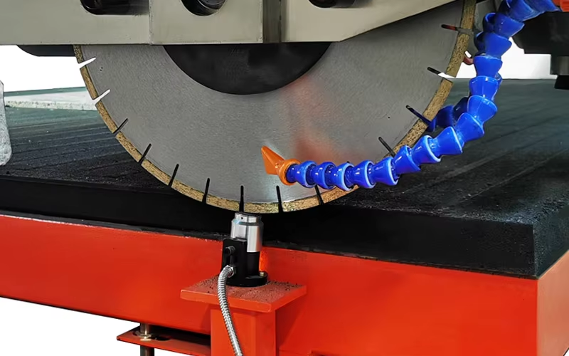 blade presetting unit