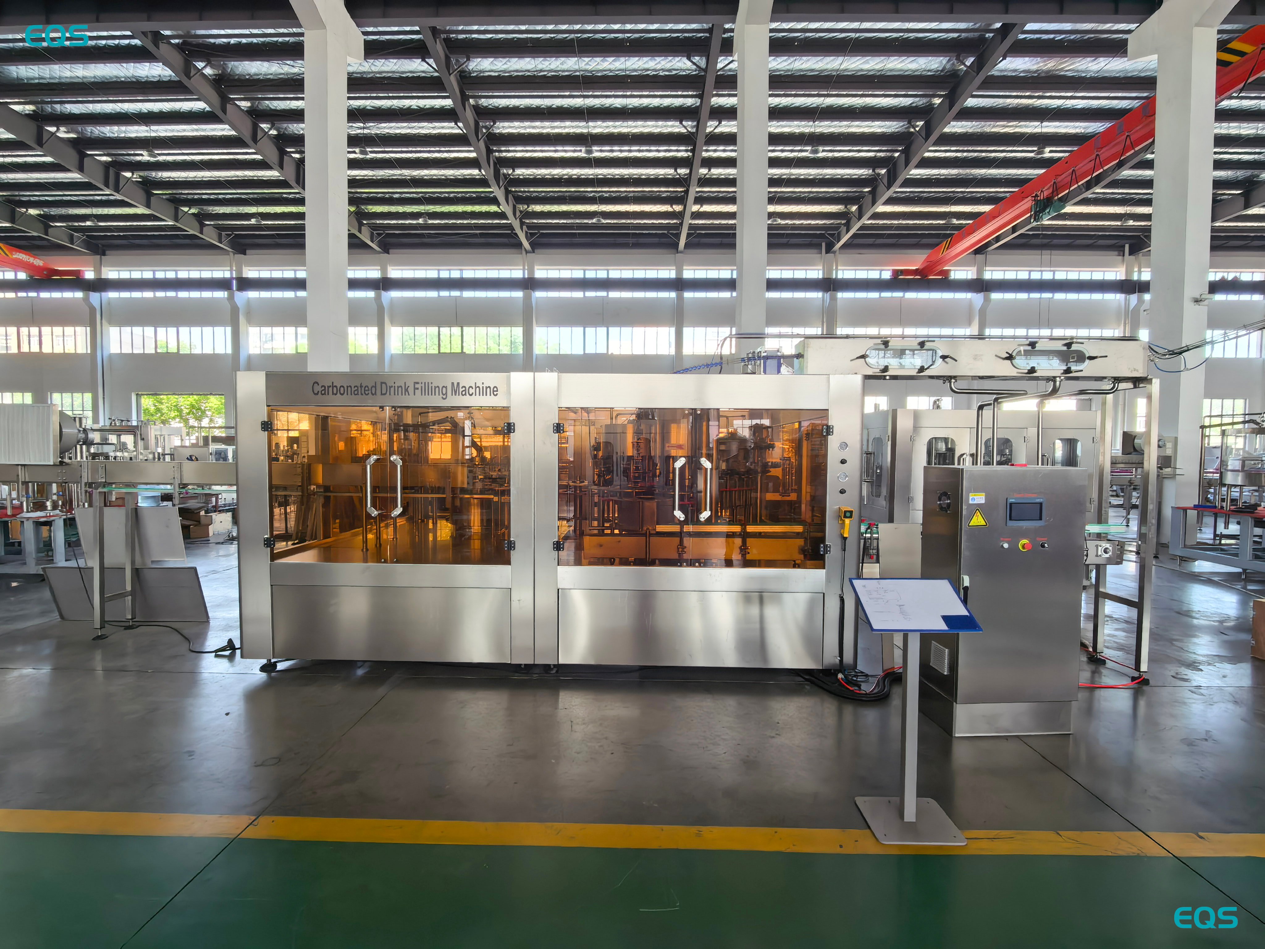 carbonated filling machine.jpg