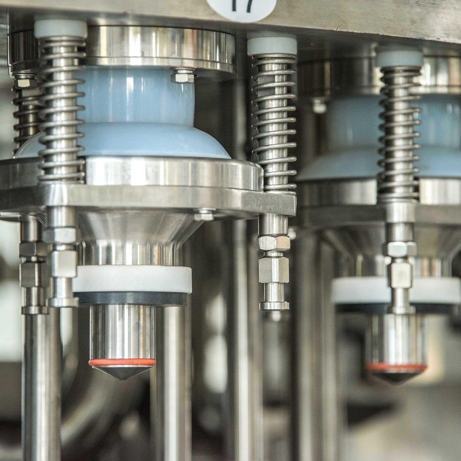 How a Juice Filling Machine Ensures Freshness and Flavor in Every Bottle