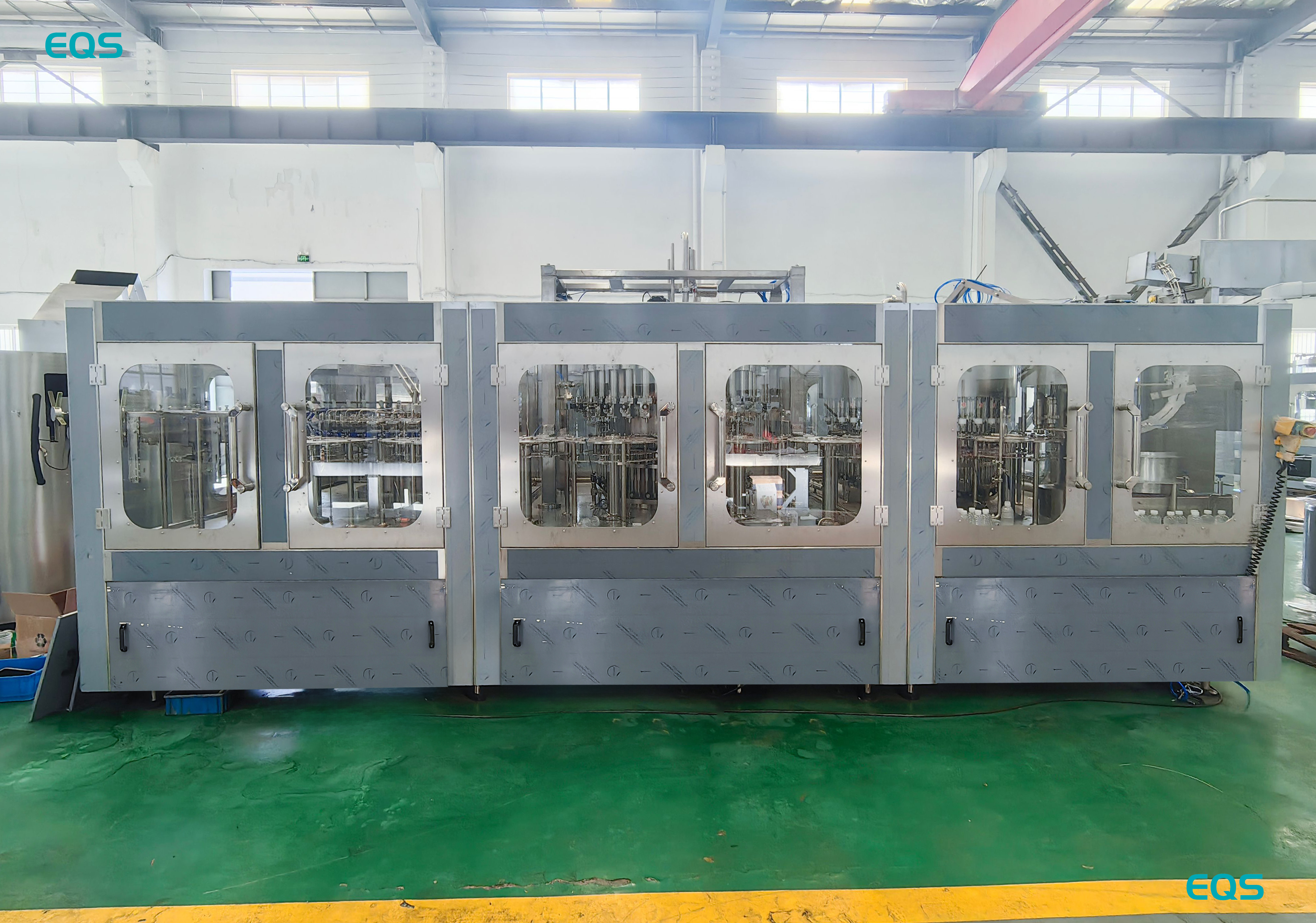 juice and pulp filling machine.jpg