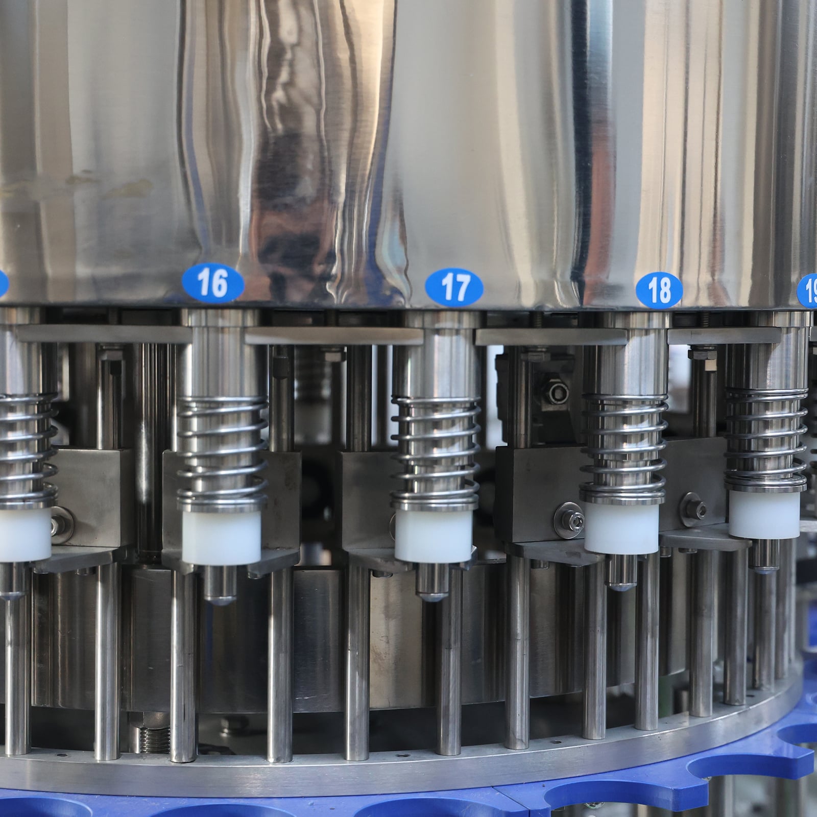 Reduce Labor and Maximize Output with a Modern Water Filling Machine