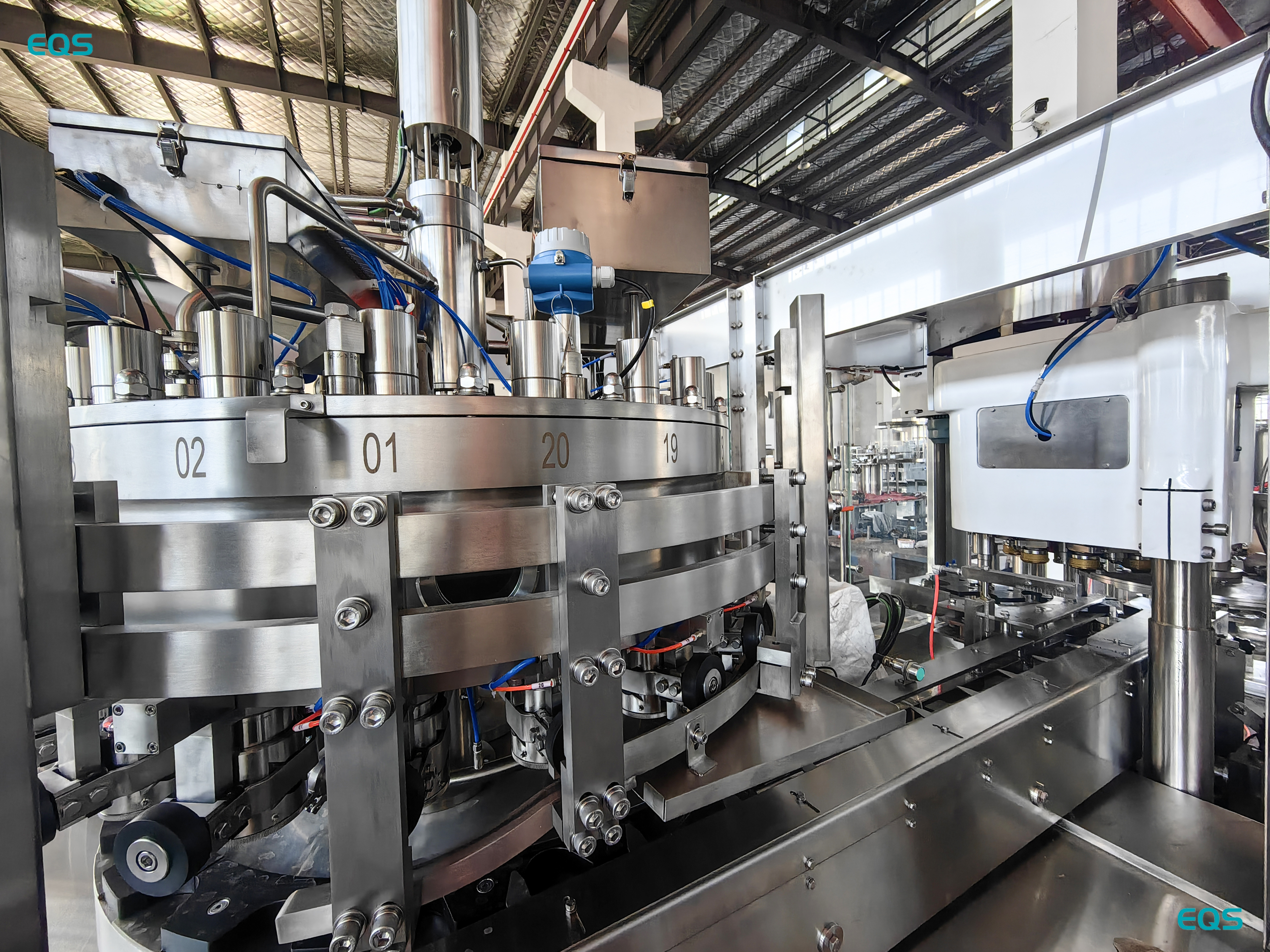 can filling machine.jpg