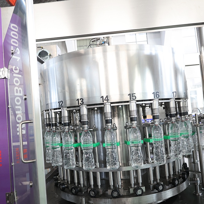How Can Water Bottle Refill Machines Reduce Plastic Waste?