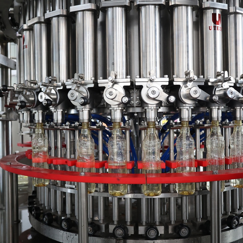 How to Choose the Right High Viscous Liquid Filling Machine for Your Products