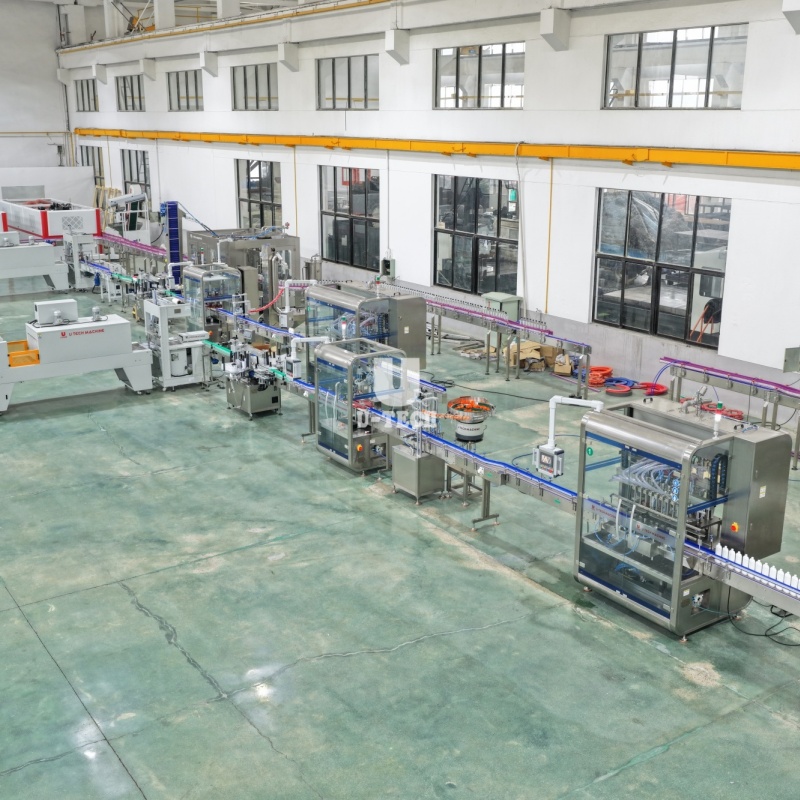 What Are the Advantages of Using Monoblock Liquid Filling Machines in Manufacturing?