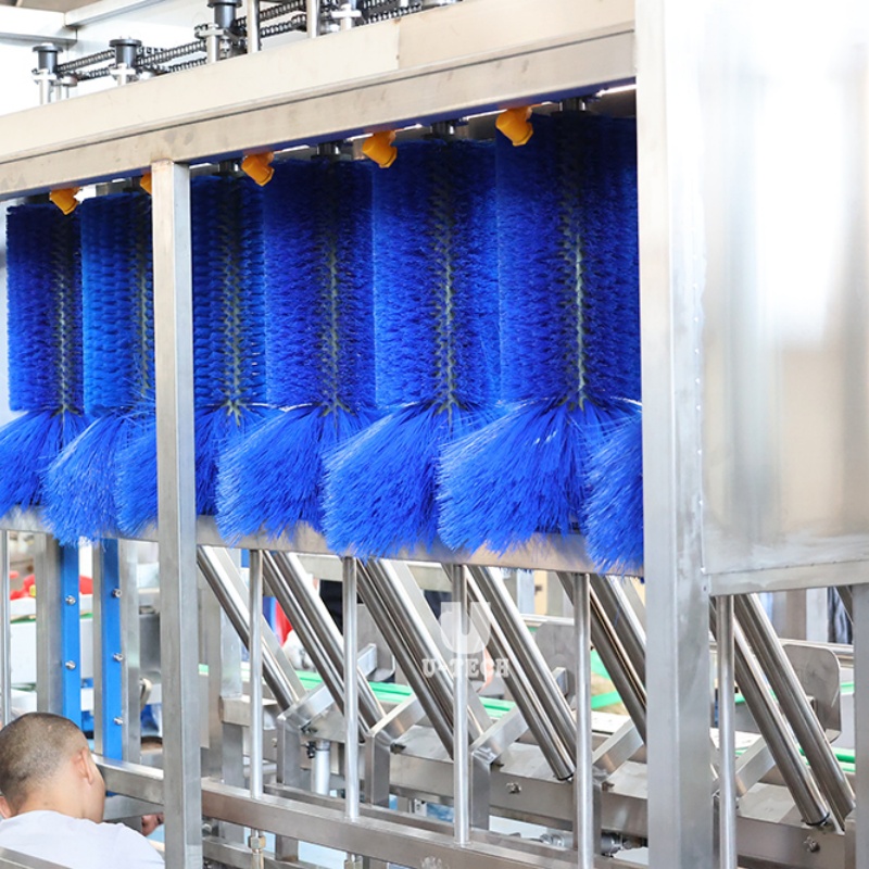 What Features to Look for in a High-Quality 20 Litre Bottle Washing Machine?