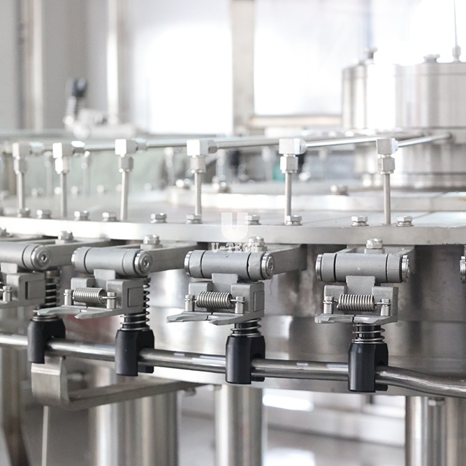 What Are the Key Benefits of Investing in Mineral Water Plant Equipment?