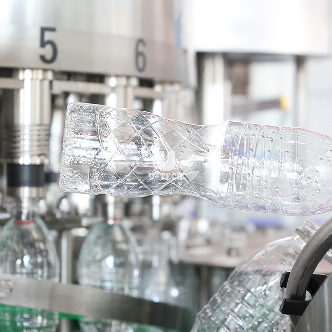 How to Choose the Best Water Bottle Filling Machine for Your Business Needs