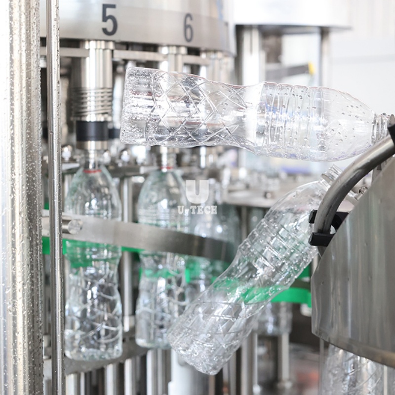 What Makes a Water Bottle Capping Machine Ideal for High-Volume Production?