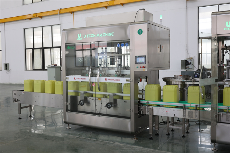 1. servo filling machine.JPG