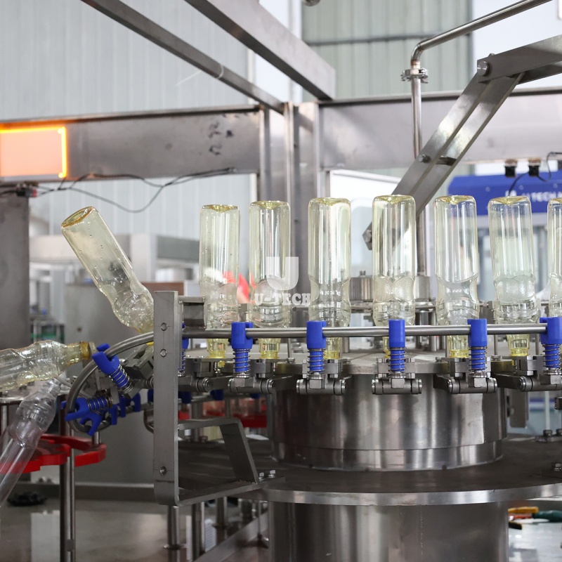 Improve Productivity and Quality Control with an Automatic Sauce Filling Machine
