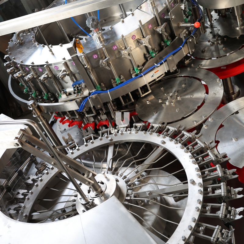 How Carbonated Bottling Equipment Can Enhance Your Beverage Production Efficiency