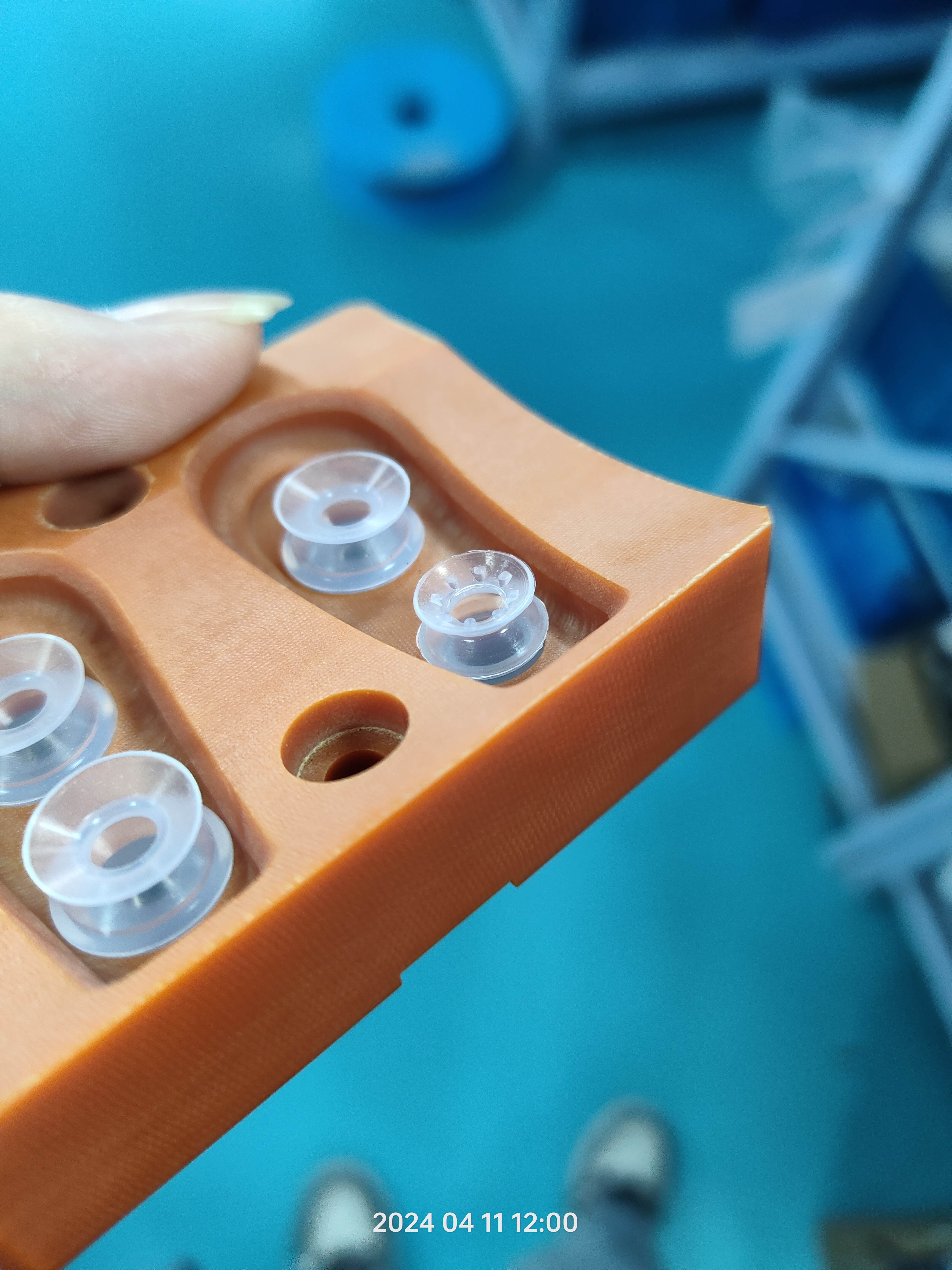 What to Consider When Choosing Small Pneumatic Grippers for Your Projects