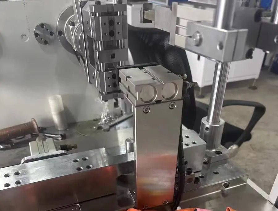 Top 5 Benefits of Using Pneumatic Cylinders in Manufacturing Processes