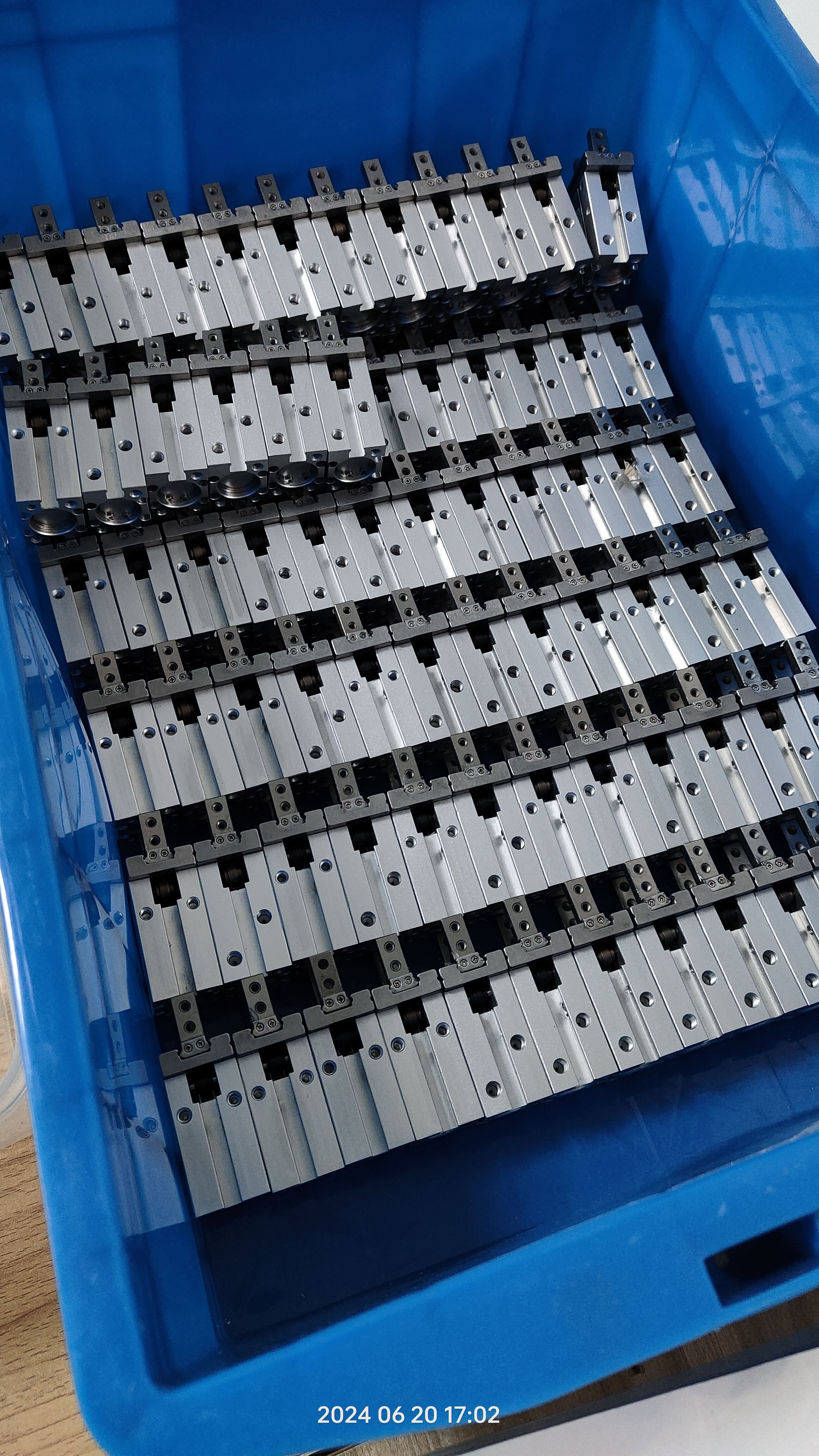 What are pneumatic grippers?