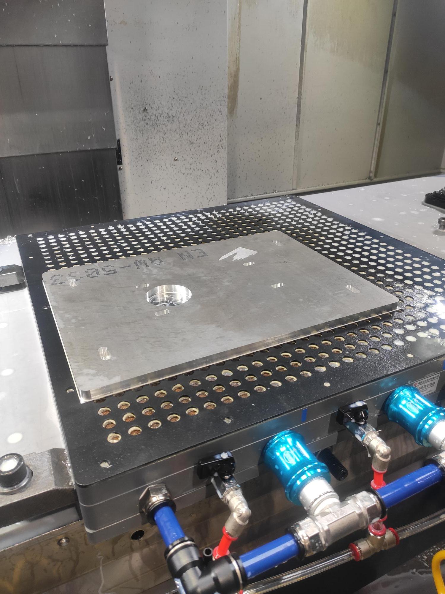 What Makes Industrial Suction Cups Essential for Efficient Metal Processing?
