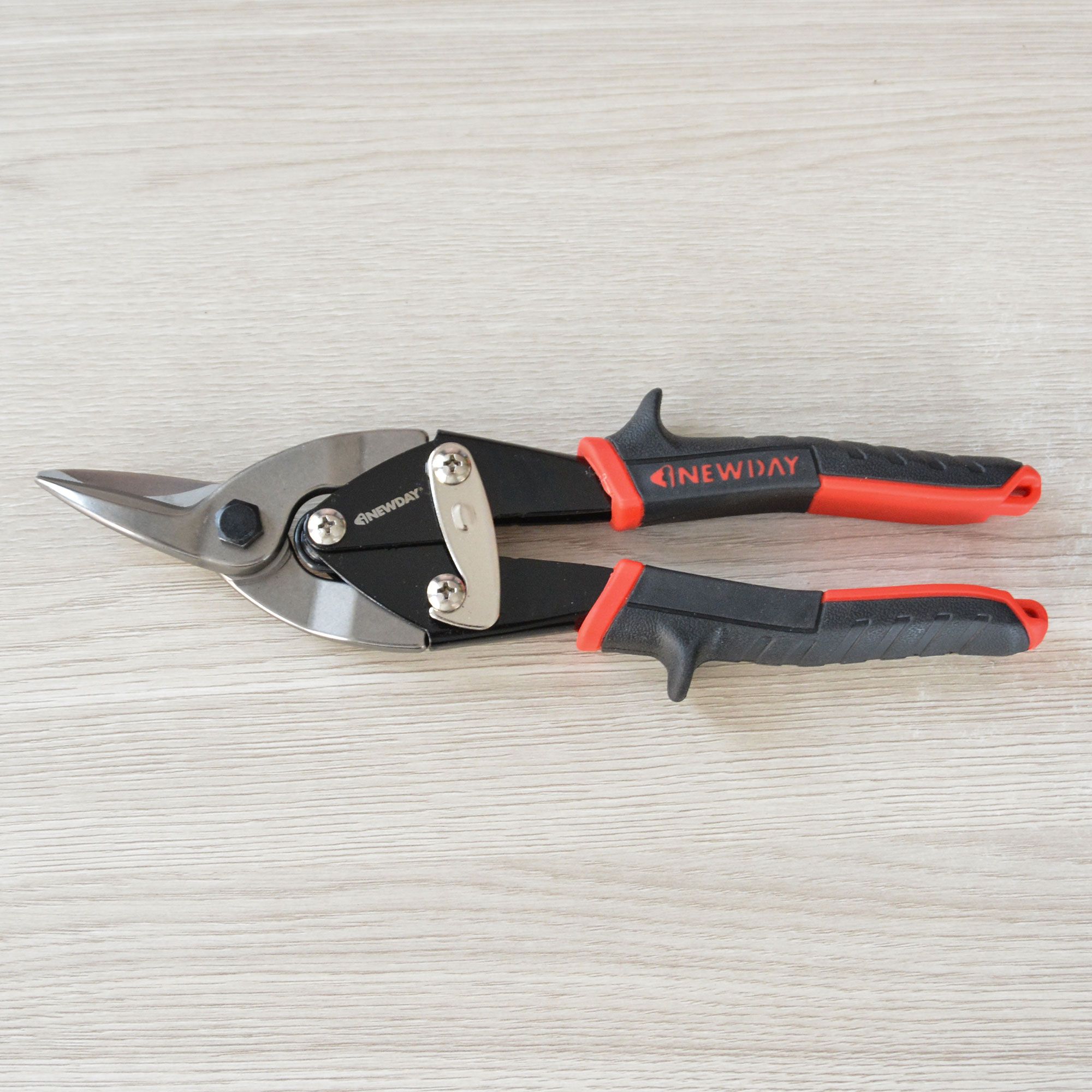 AMERICAN TYPE AVIATION SNIPS TX202A