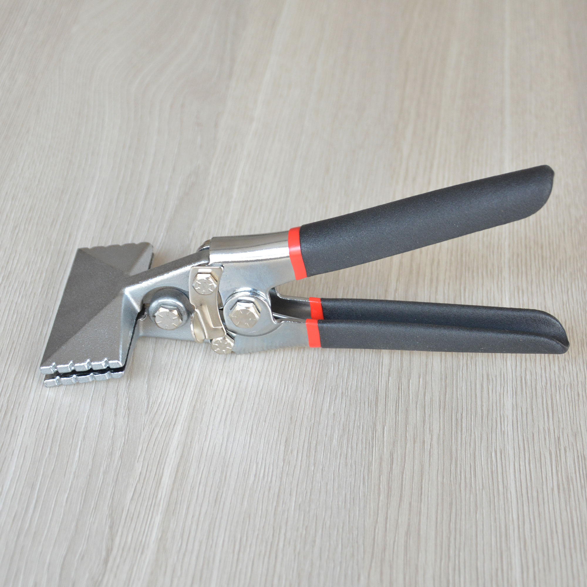 Profil pembentukan PLIERS TX1401