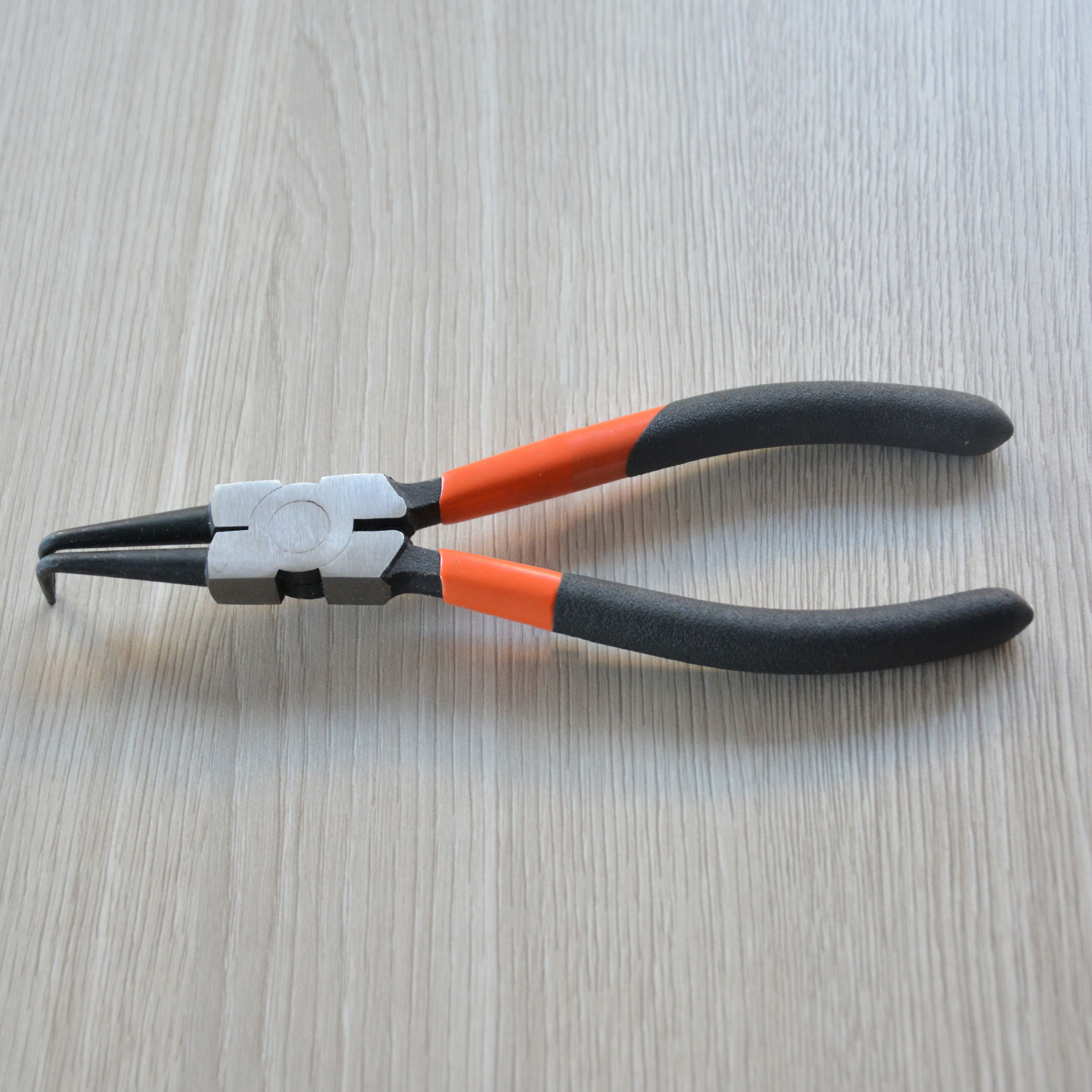 TUTUCU DAİRE PENSESİ (BÜKÜLMÜŞ) TX802