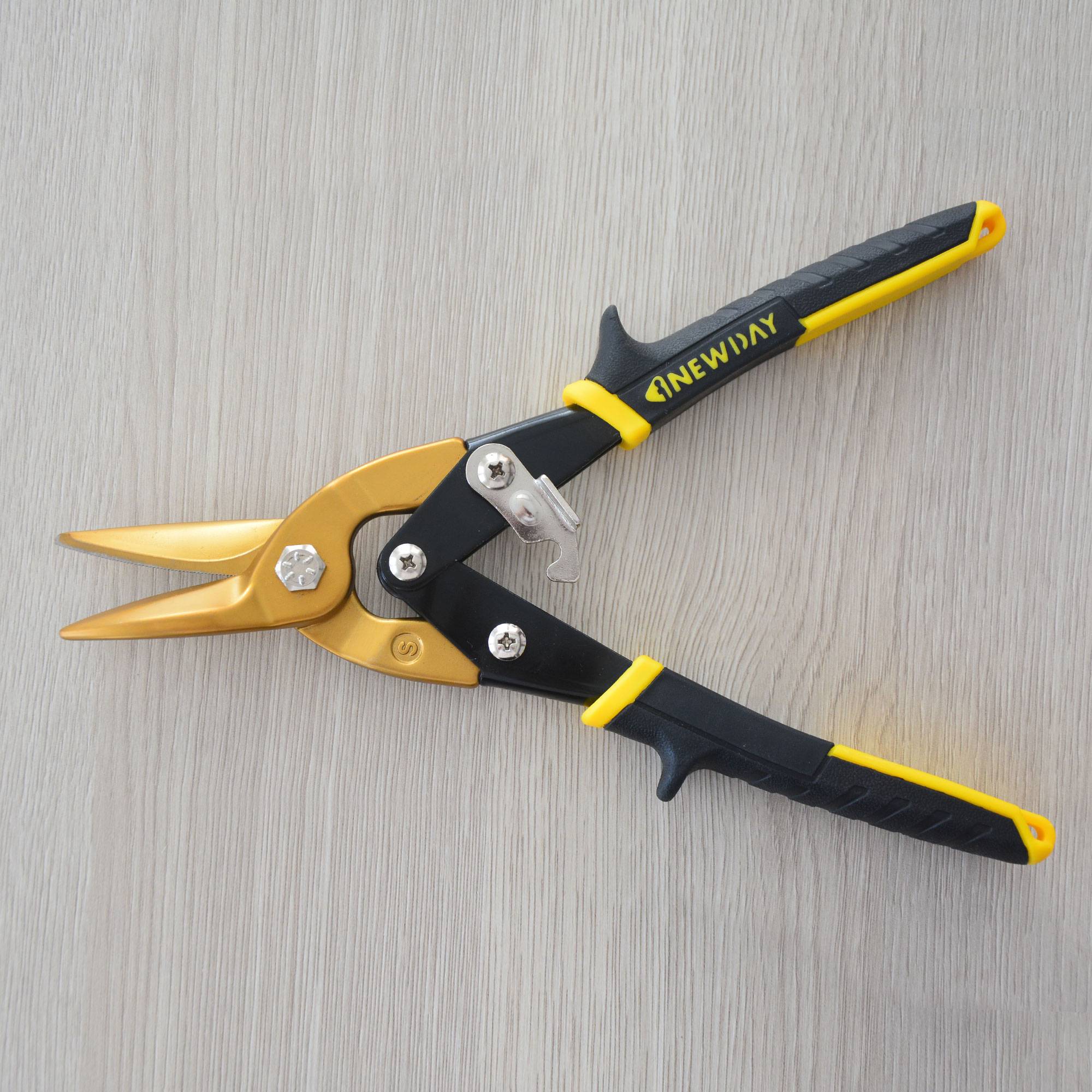 Lớp phủ titan TAIWAN TYPE AVIATION SNIPS TX201Ti