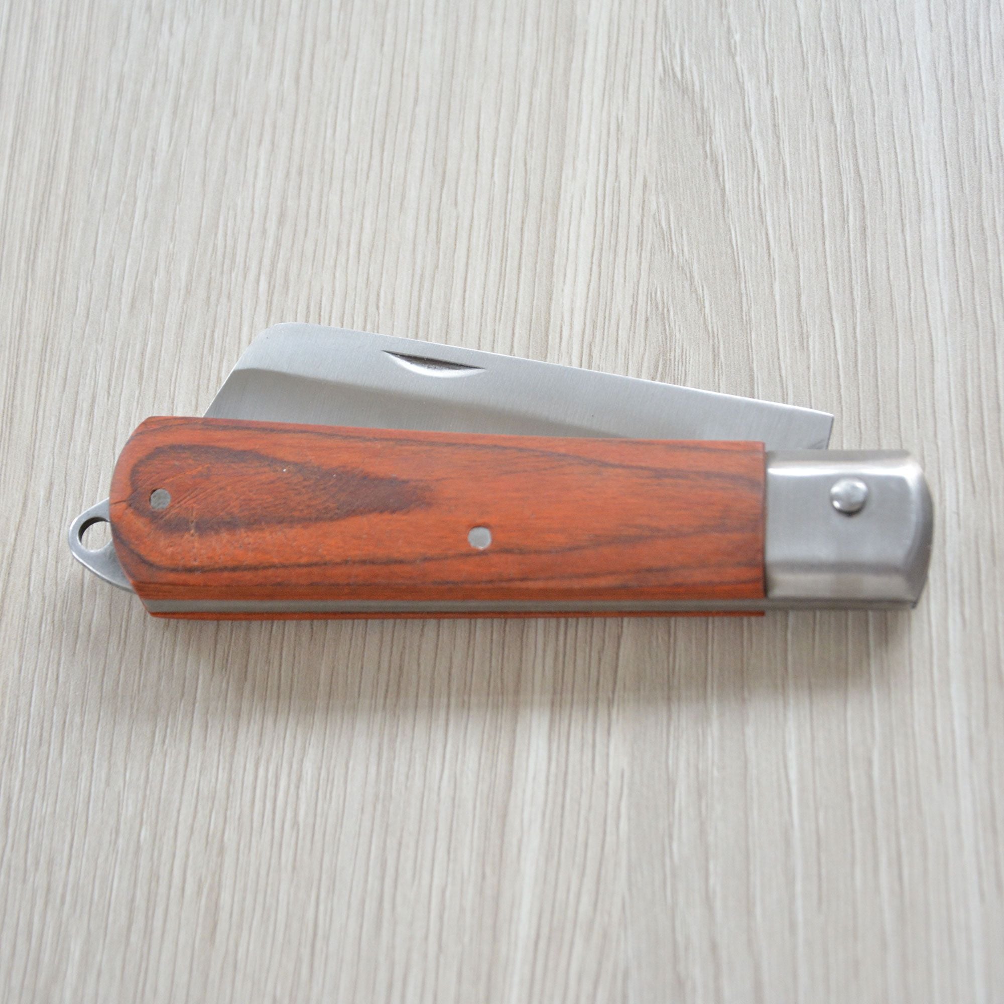 Il coltello dell'elettricista TX1046C