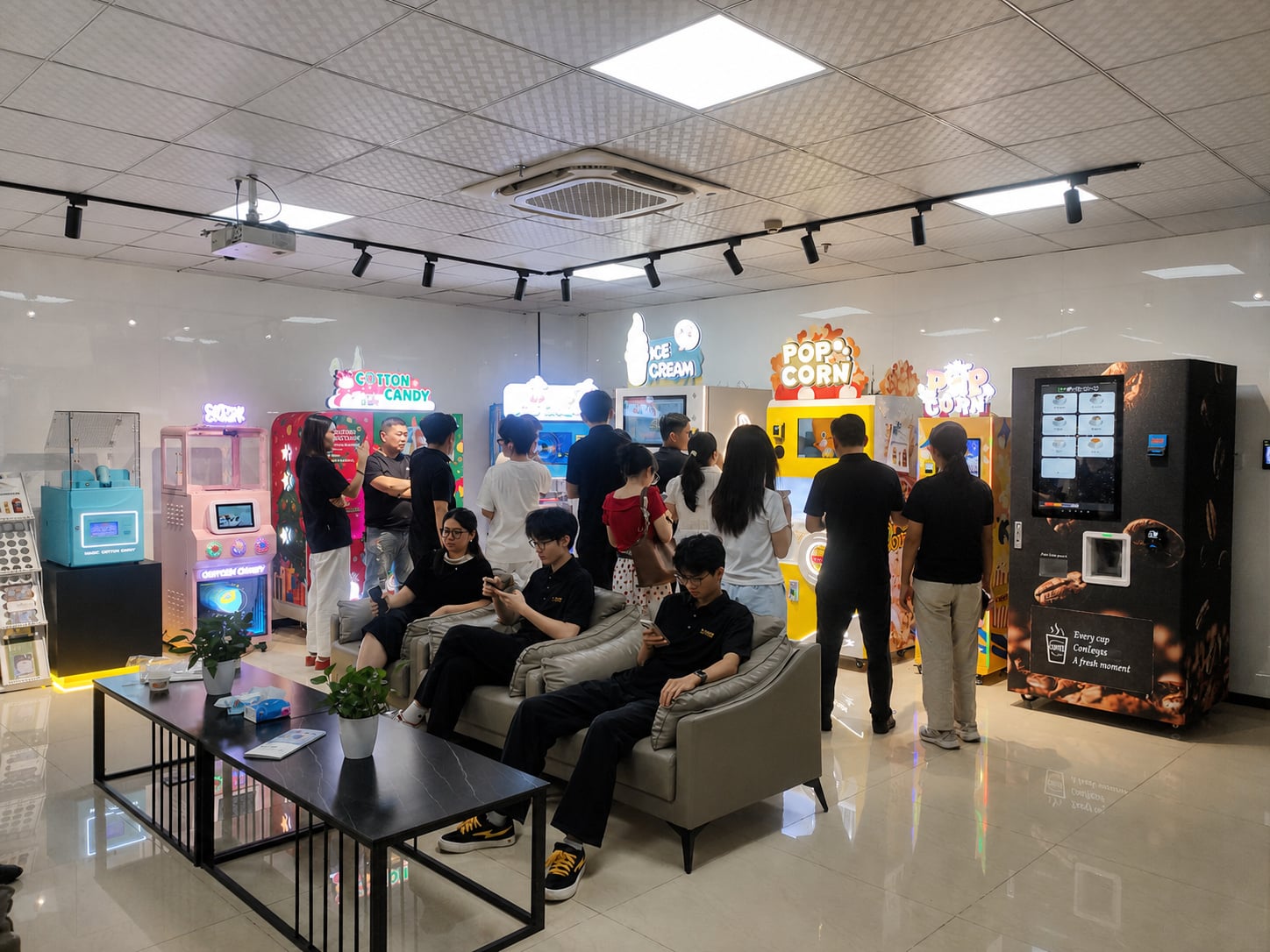SUNZEE 10,000 square metre factory and showroom in Guangzhou open for distributor and buyer visits.jpg