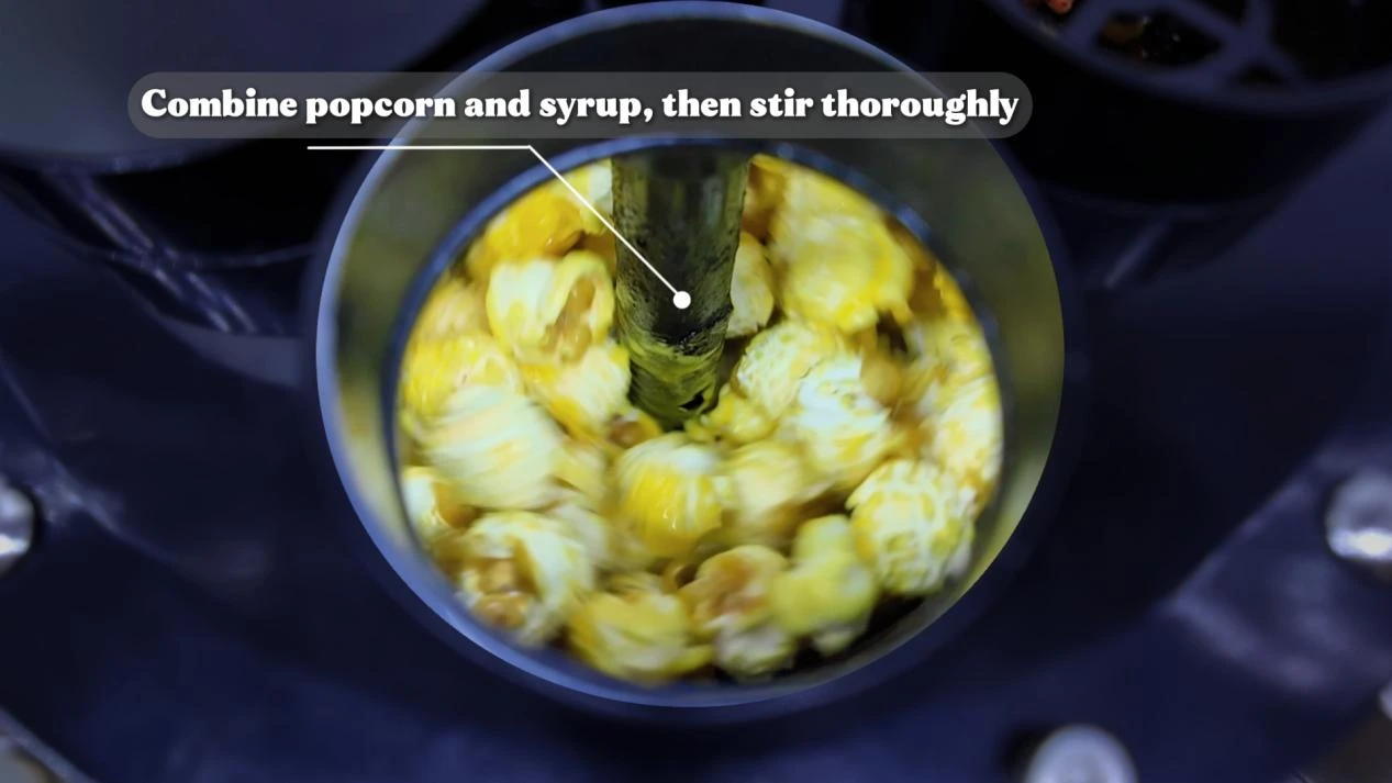 P10 automatic popcorn vending machine.webp