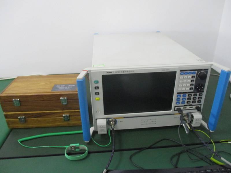 Vector Network Analyzer