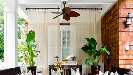 Multi-Functional Curtain Rods Revolutionize Compact Living 