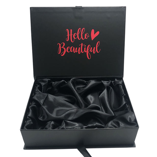 What to Consider When Designing Custom Wig Packaging for Branding