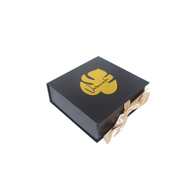 What are the Benefits of Offering Premium Gift Boxes in Your Product Line?