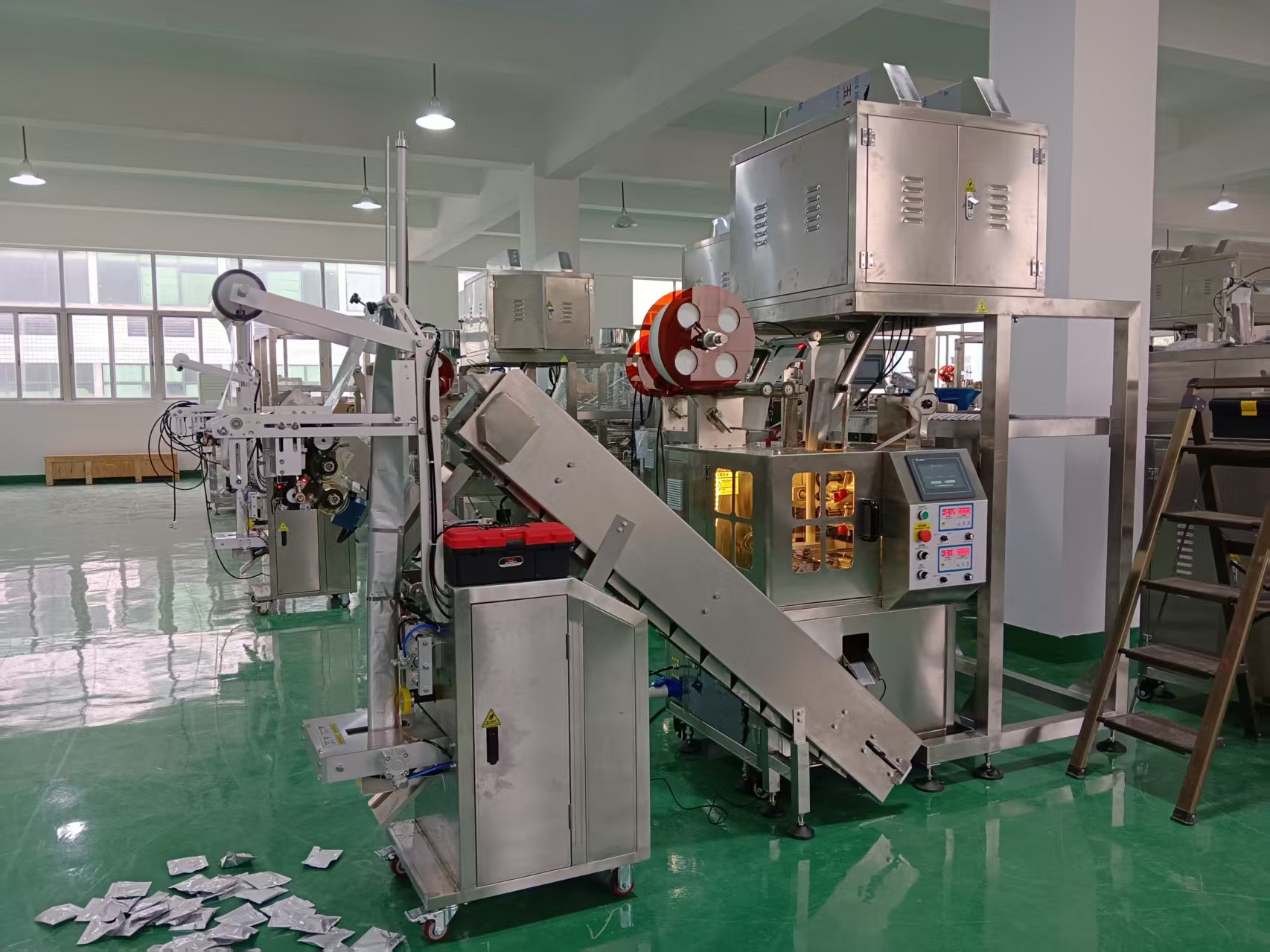 Your Wholesale Partner for Packaging Excellence