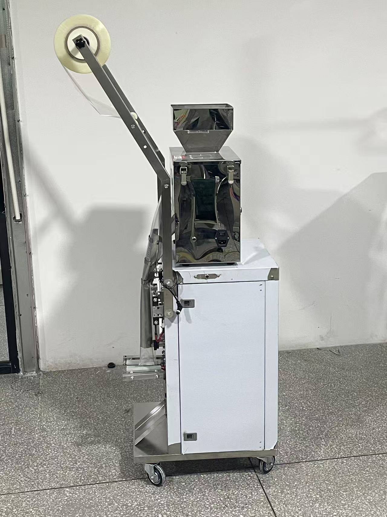 Affordable Pouch Filling Machine for Small to Large Enterprises