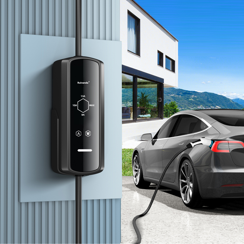 How to Choose the Right Portable EV Charger for Your Fleet Needs