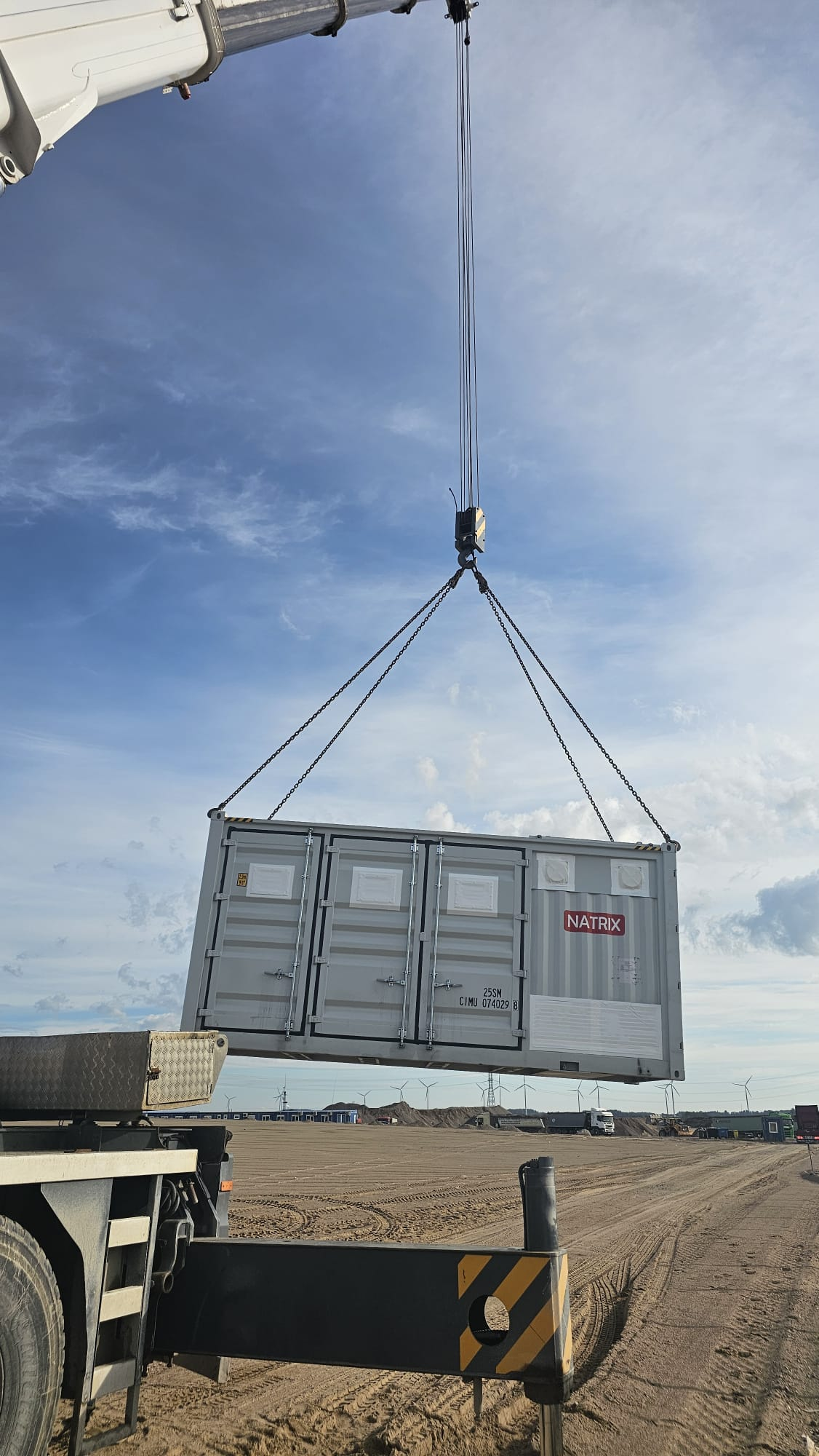 Complete Energy Independence and Reliability