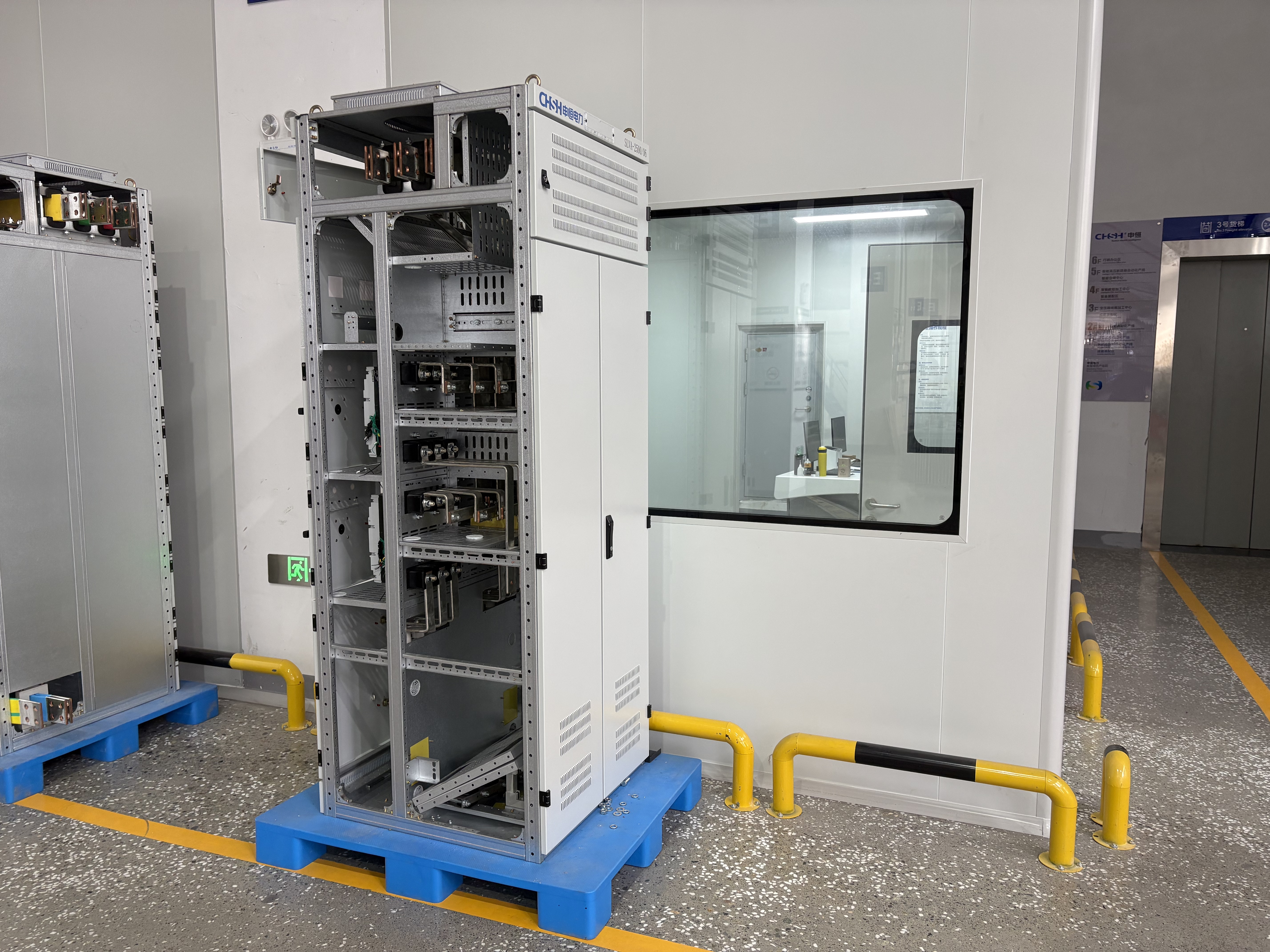 Efficient Power Distribution and Load Balancing