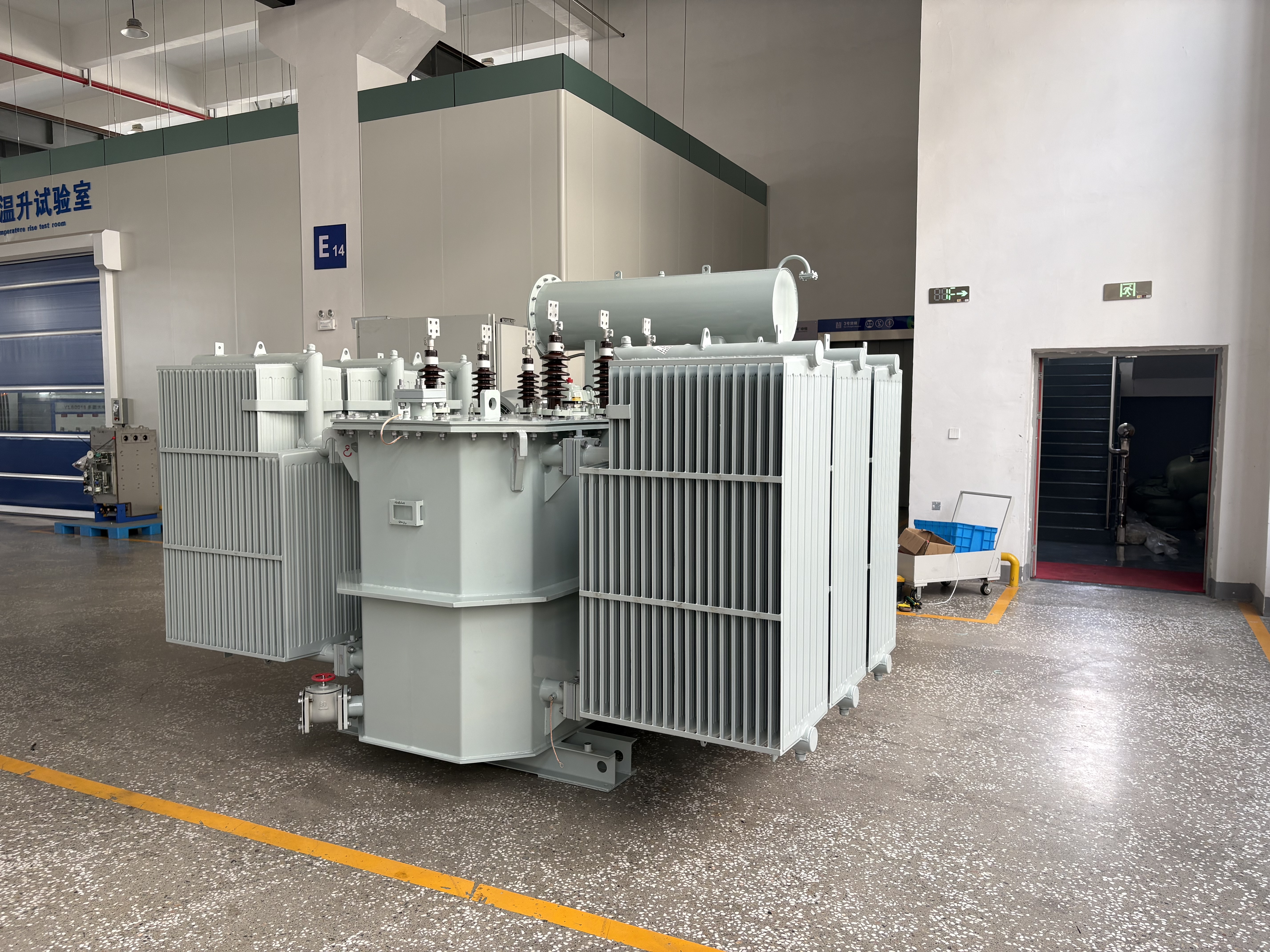Superior Voltage Regulation and Power Quality