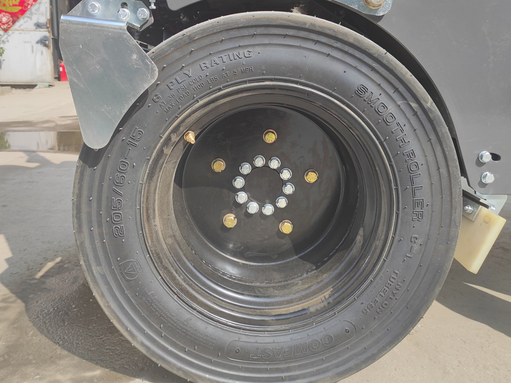 轮胎tire.jpg