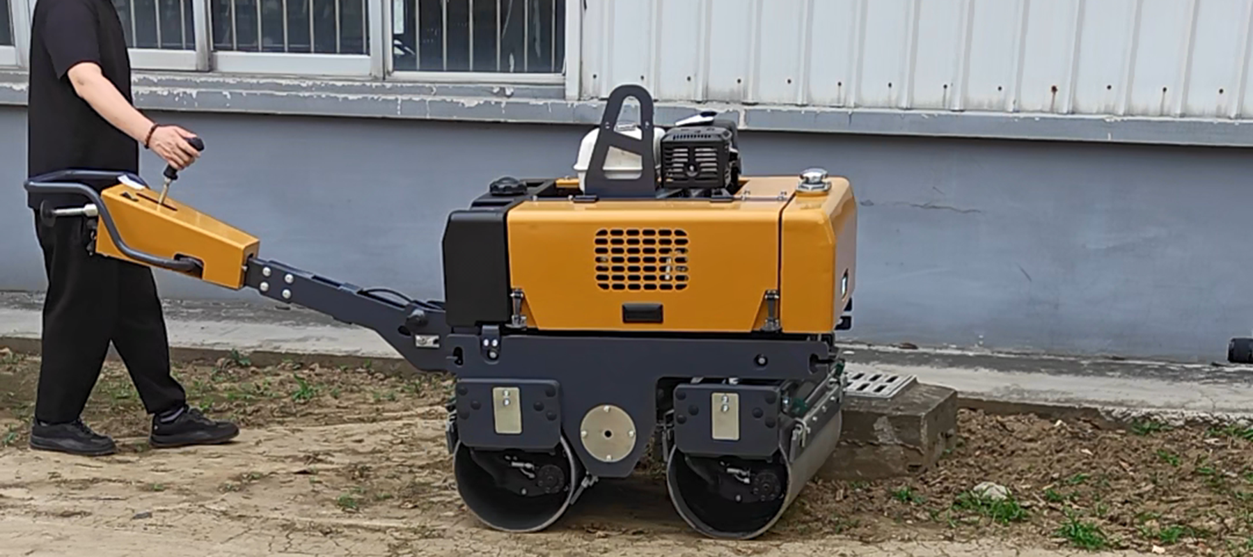 vibratory roller  800kg  svh80-0